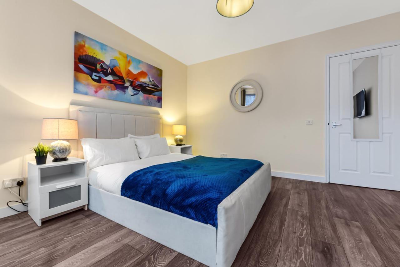 Family Friendly, Zone 2, 2 Beds, Overground ลอนดอน ภายนอก รูปภาพ