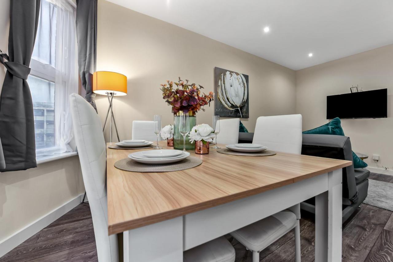 Family Friendly, Zone 2, 2 Beds, Overground ลอนดอน ภายนอก รูปภาพ