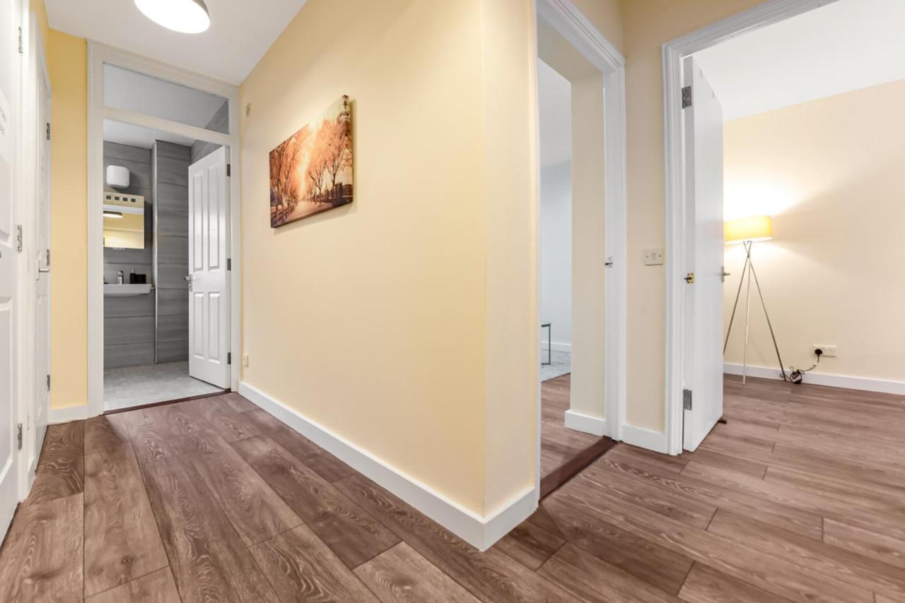 Family Friendly, Zone 2, 2 Beds, Overground ลอนดอน ภายนอก รูปภาพ