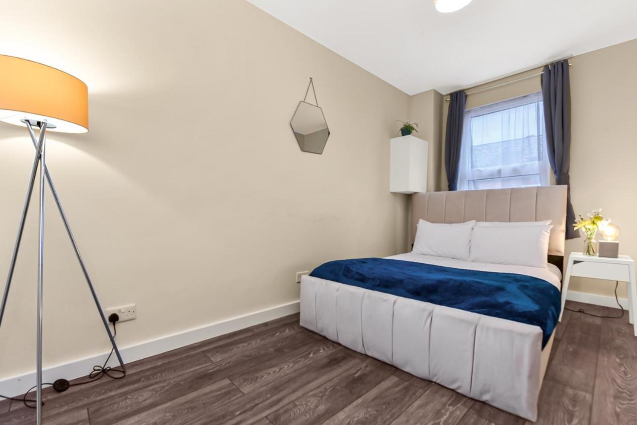 Family Friendly, Zone 2, 2 Beds, Overground ลอนดอน ภายนอก รูปภาพ